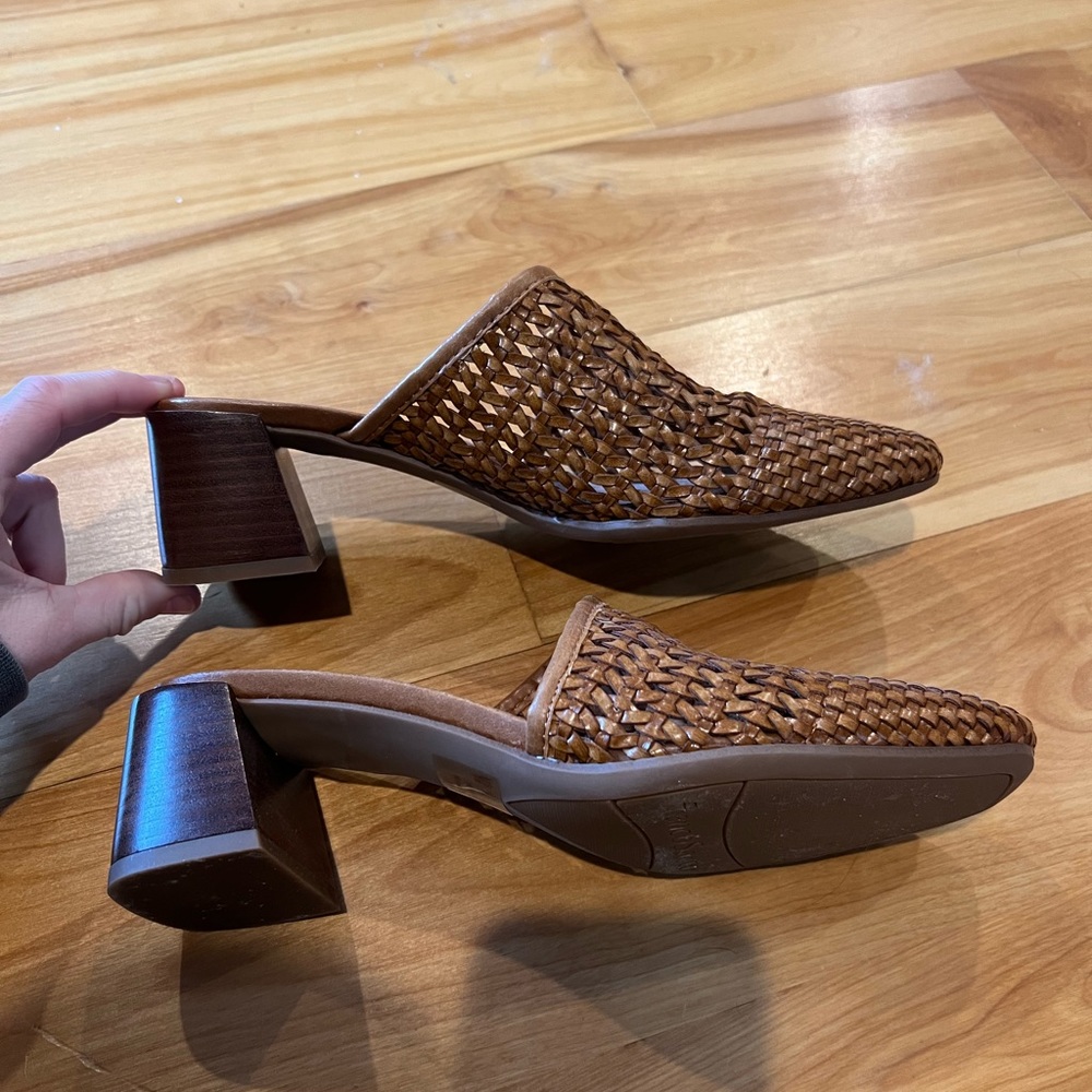 Franco Sarto mule